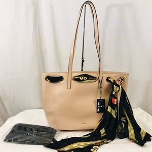 DKNY Large Beige Tote with Logo Scarf